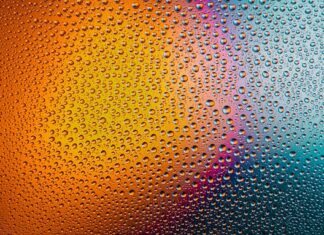 Czym myć samochód z zewnątrz?